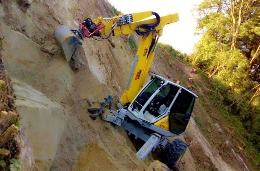 Frost Pick Excavator